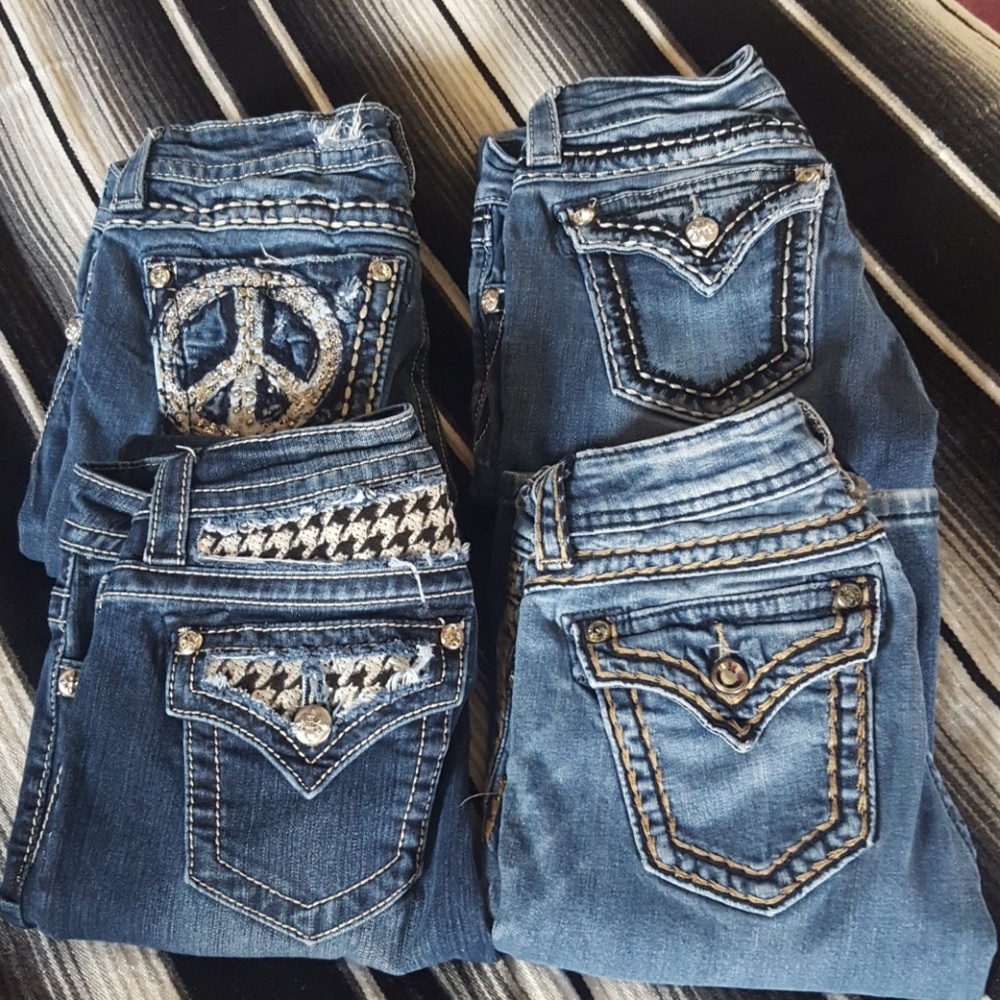 4 pairs of Miss me jeans